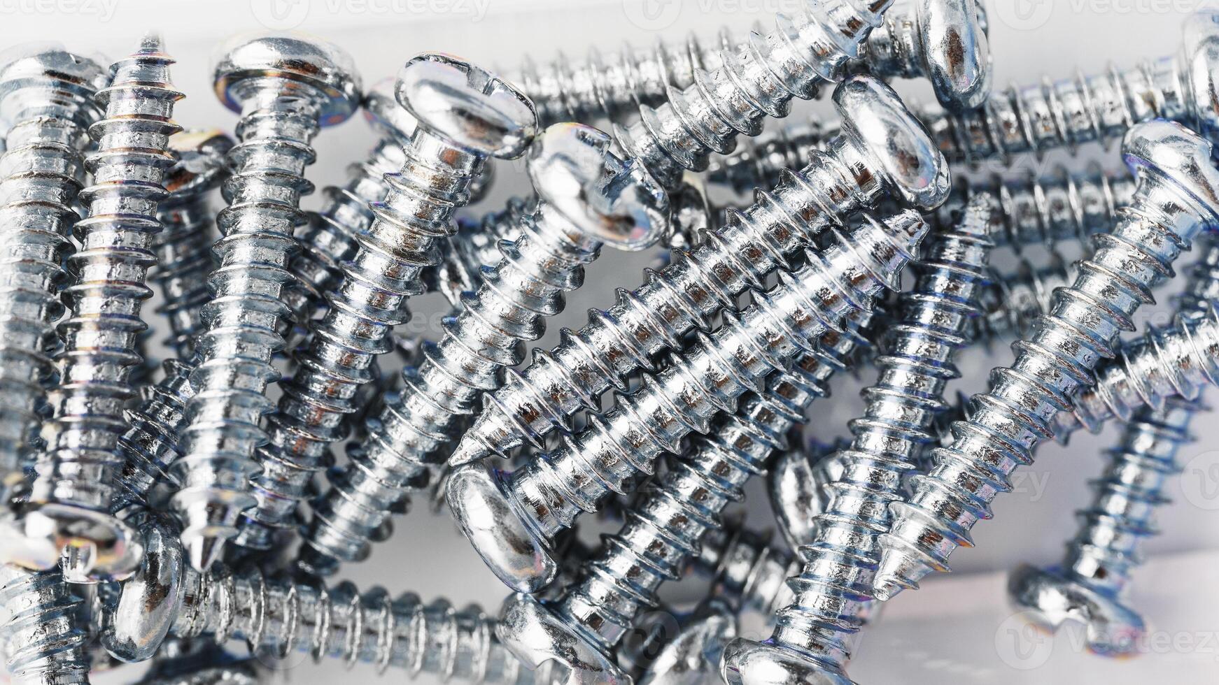 Selftapping screws for construction, repair and installation of