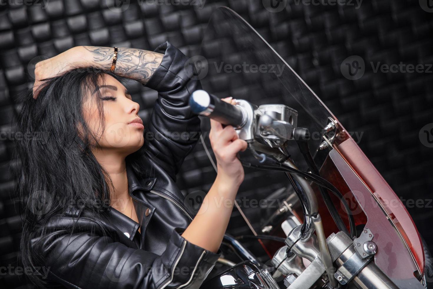 Portrait of a beautiful woman photo
