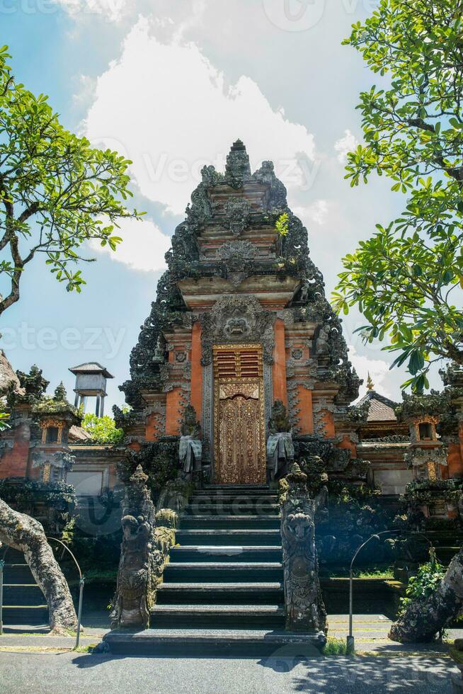 Great view of the entrance to the Balinese temple photo