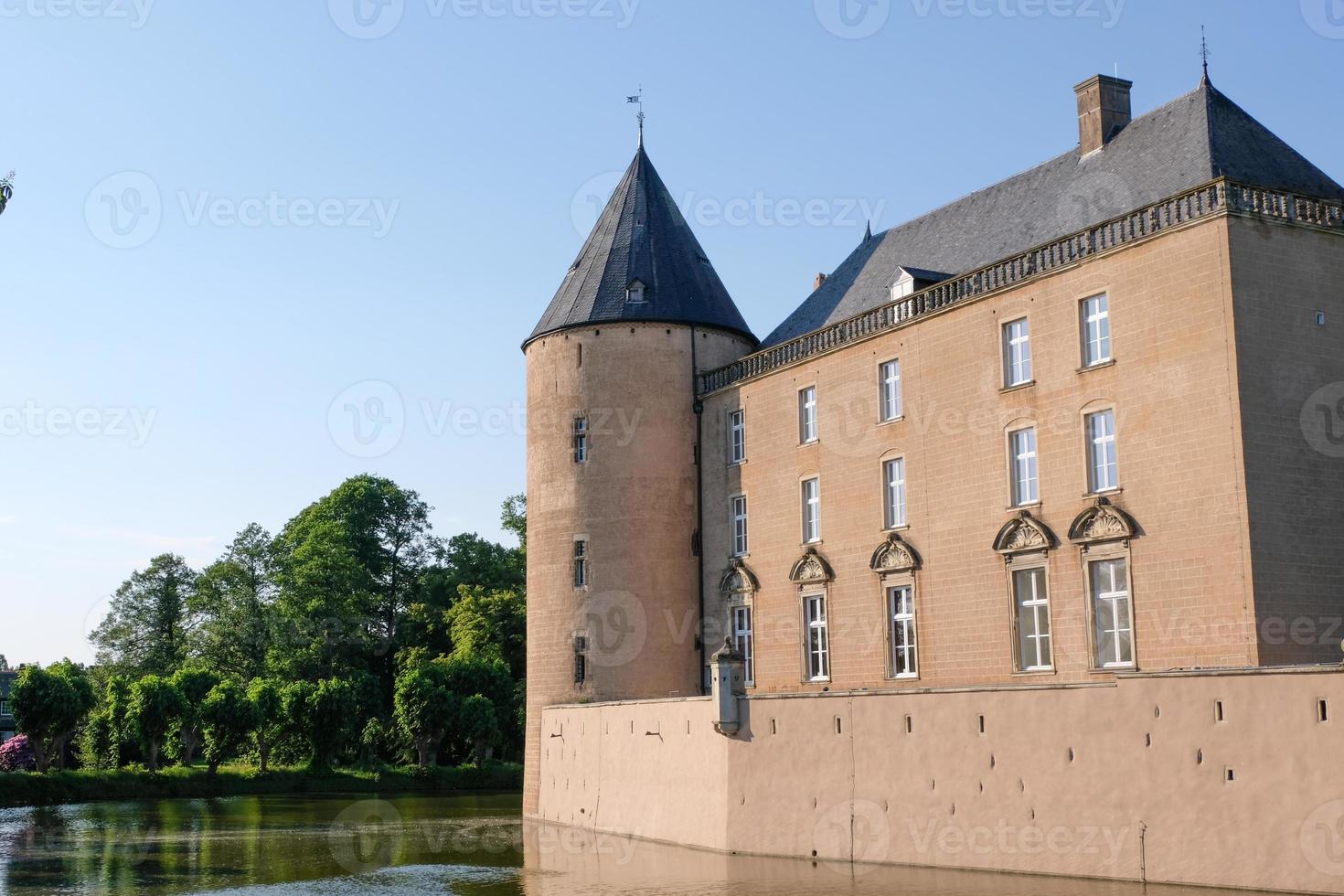 Gemen castle in westphalia photo