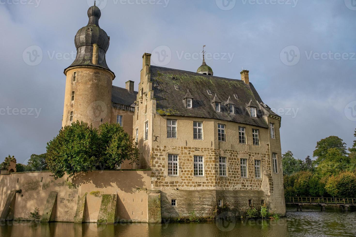 the castle of gemen in germany photo