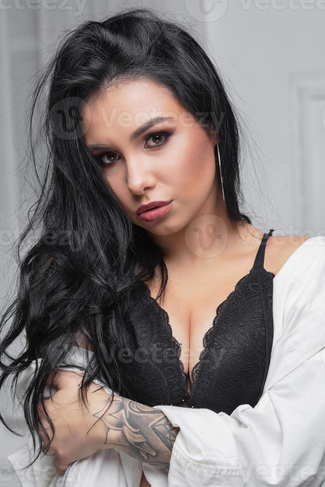 Portrait of a cute woman photo