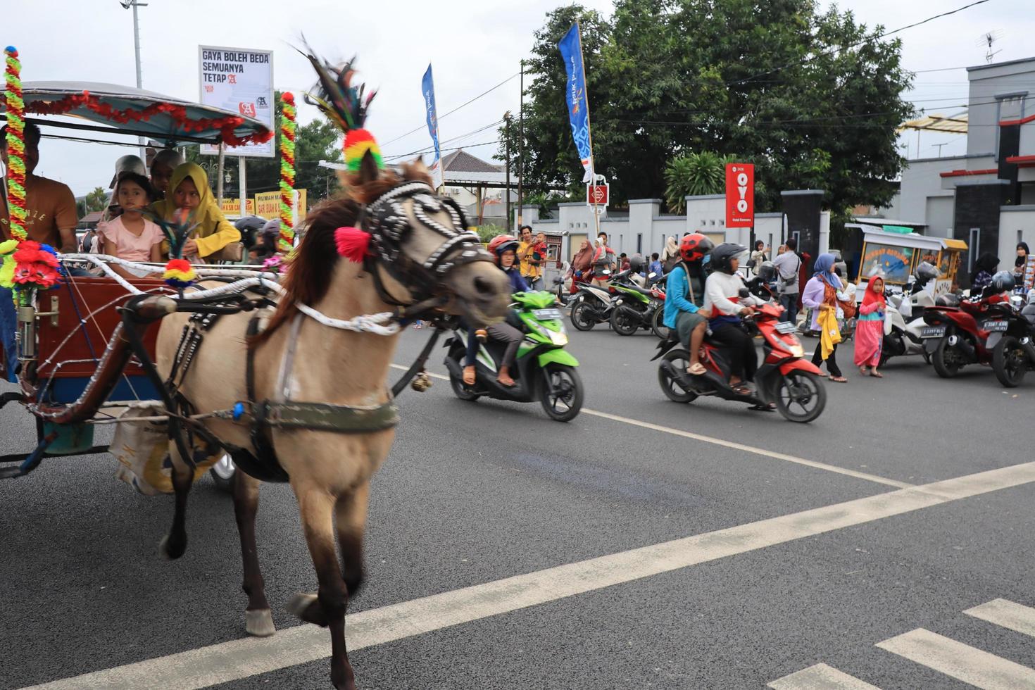 Tegal, December 2022. The atmosphere of the Tegal city square in the afternoon with many tourists visiting. photo