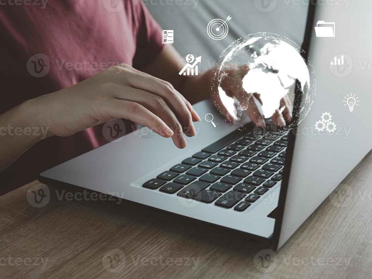 Global Connectivity Technology and Digital Marketing Connecting users from around the world digital link photo
