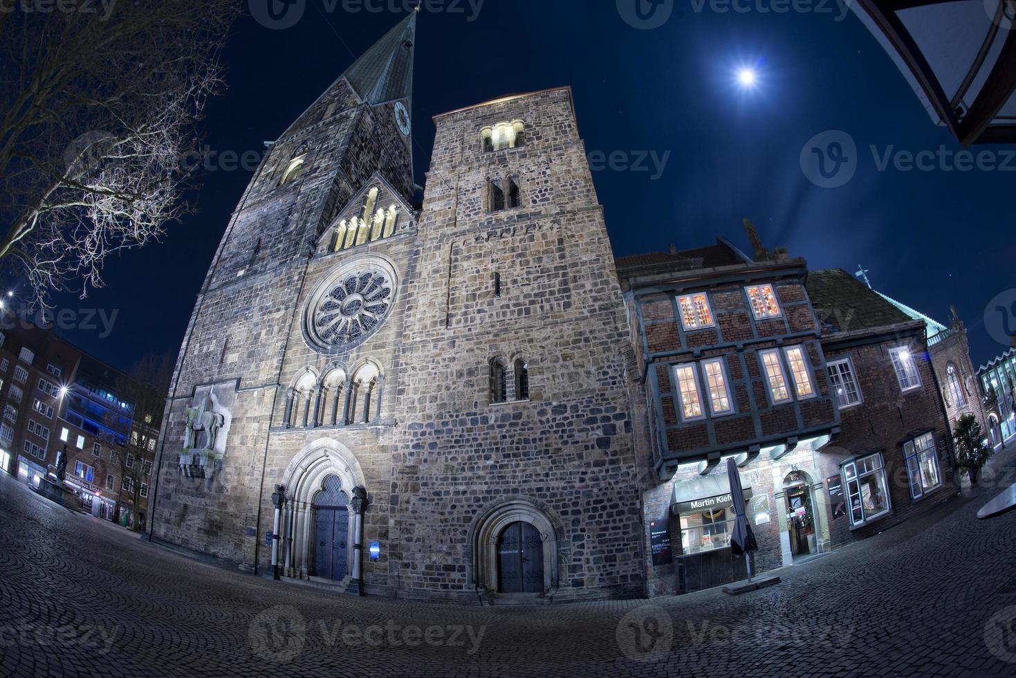 bremen old town night view photo