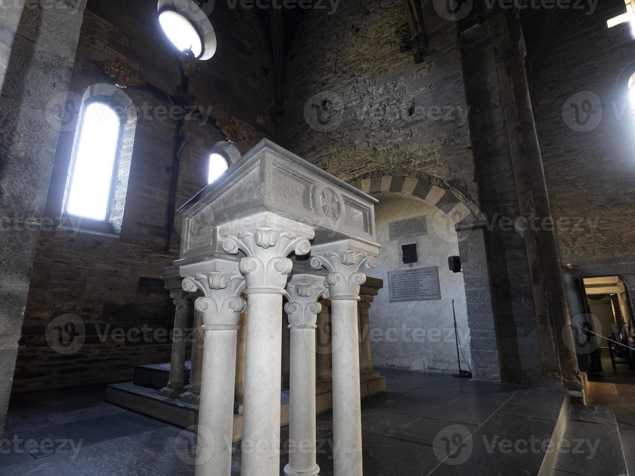 Fieschi church basilica in Lavagna photo