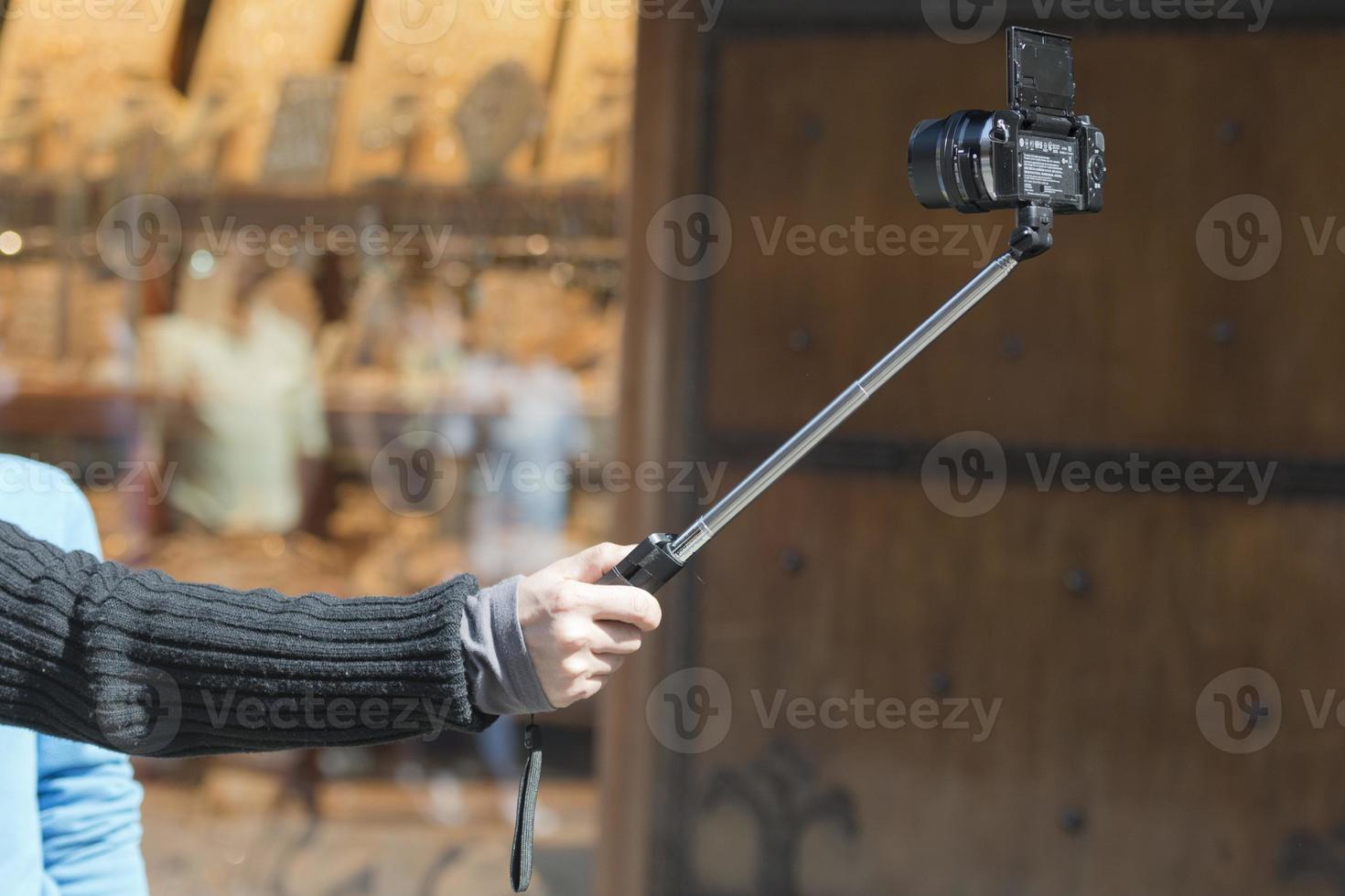 selfie remote control photo