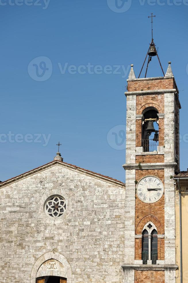 iglesia de san quirico foto