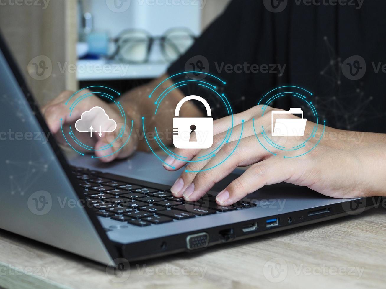 cloud technology security Preventing access to internal documents photo