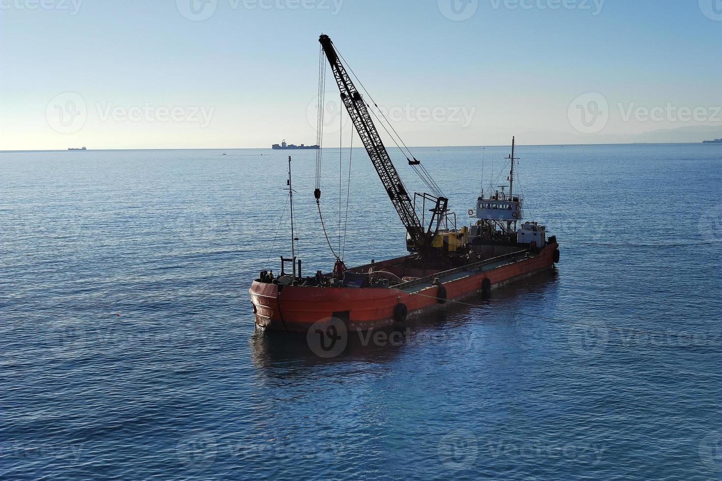 Dredge varge ship photo