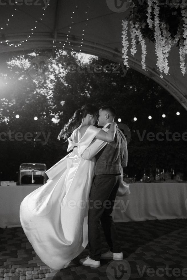 the first wedding dance of the bride and groom photo