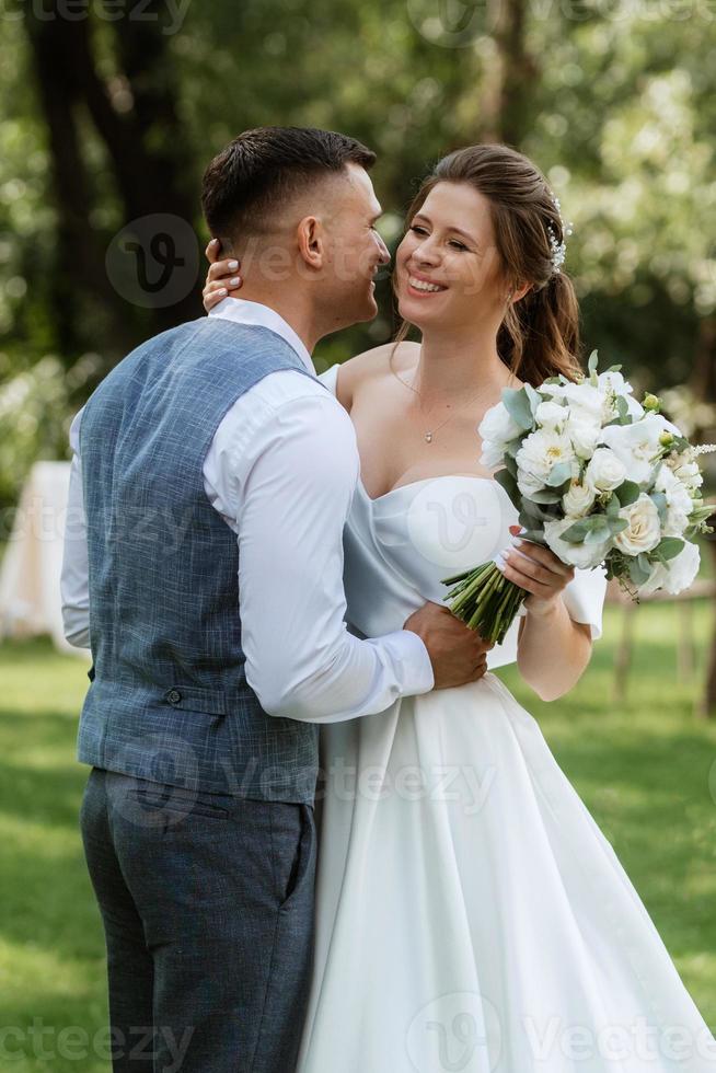 the first meeting of the bride and groom photo