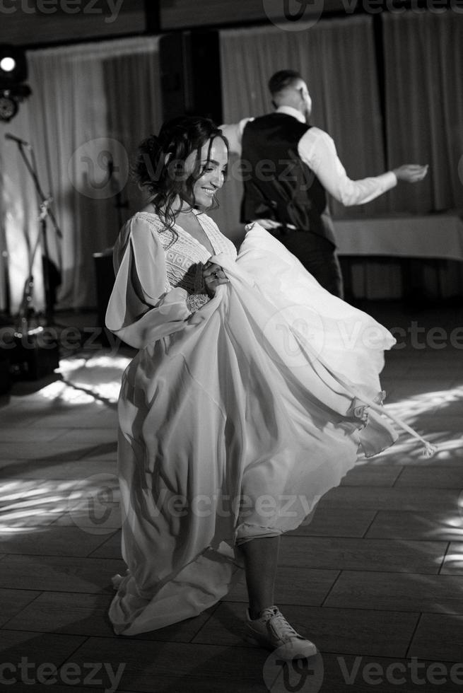 the first wedding dance of the bride and groom photo