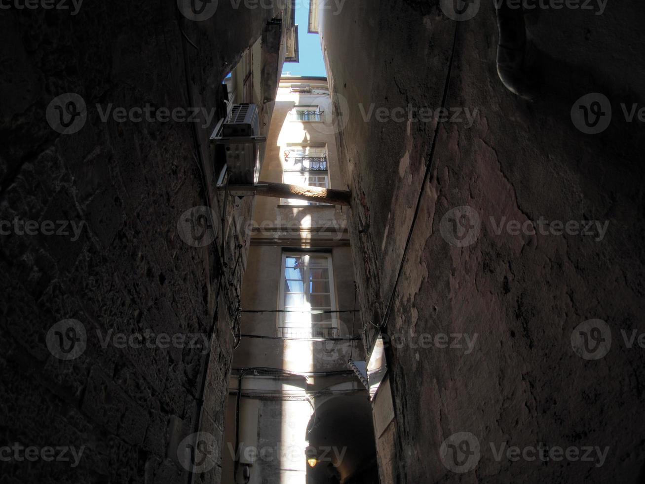 palacio histórico de Génova y edificios en el casco antiguo foto