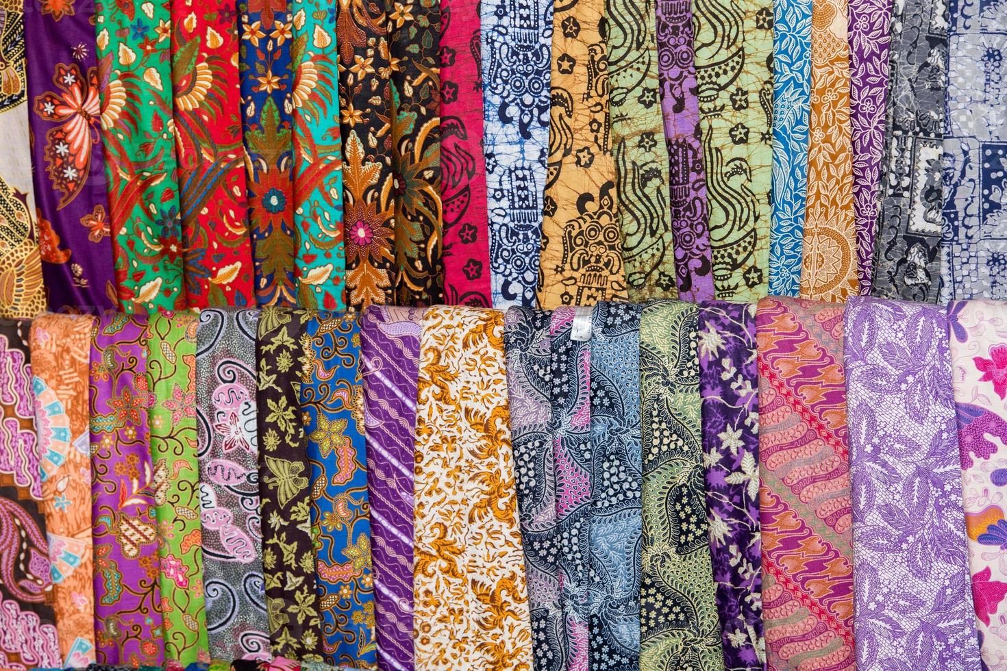 Batik indonesian silk cotton fabric tissue for sale photo