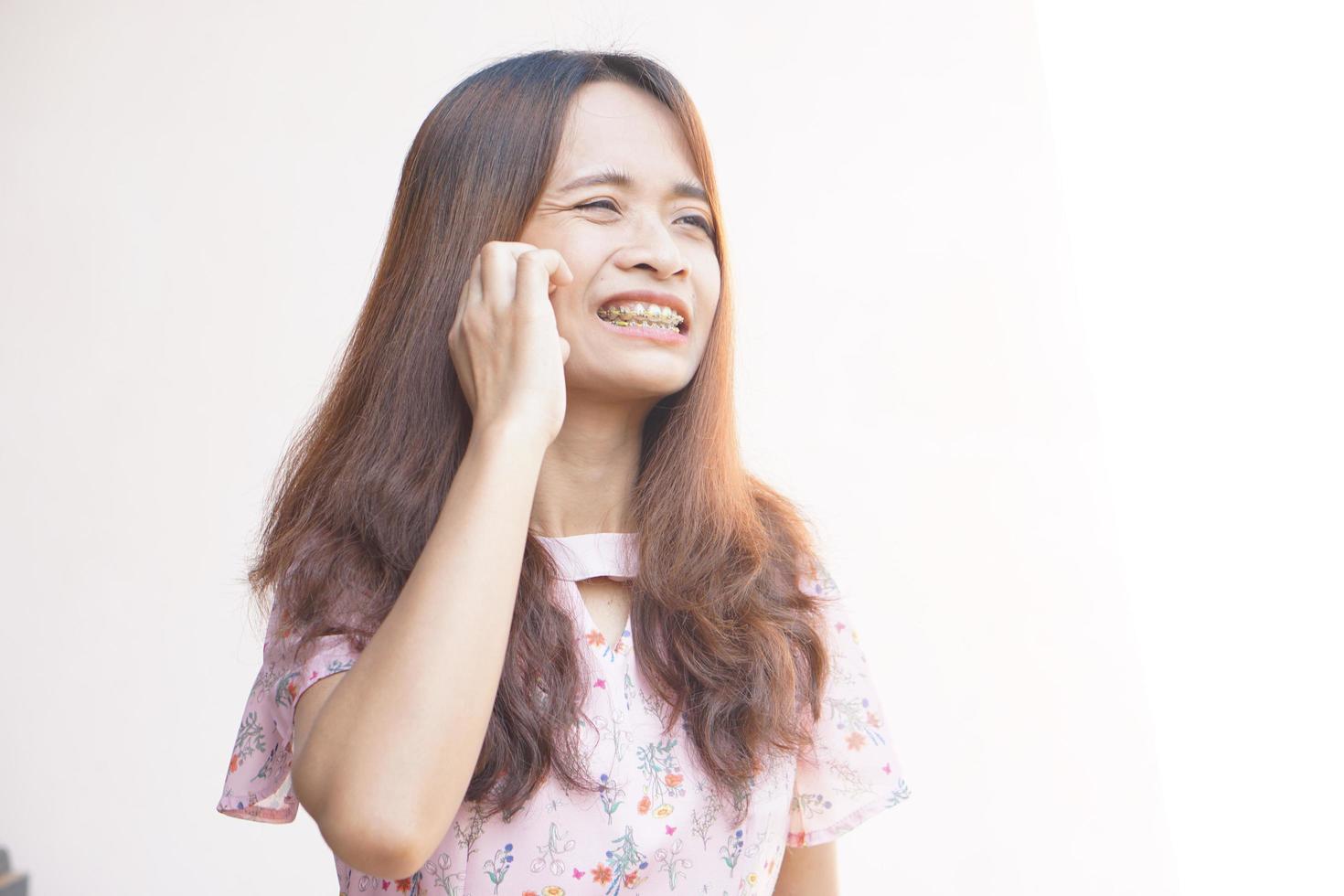 Asian woman having face itching 20202845 Stock Photo at Vecteezy