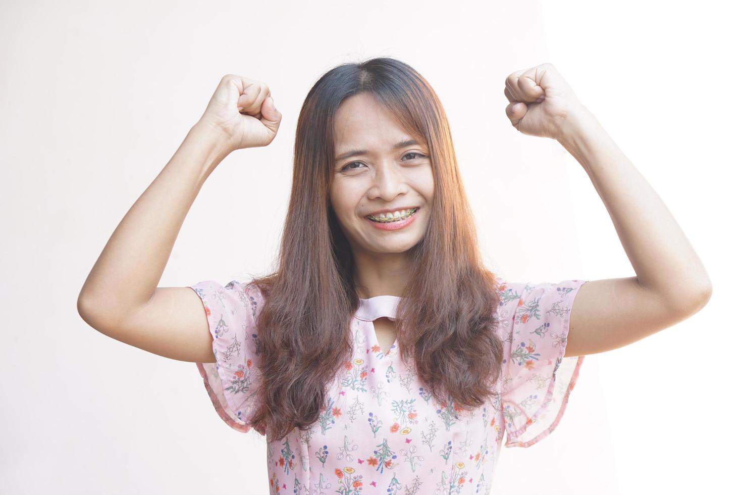 Asian women happy with better earnings photo