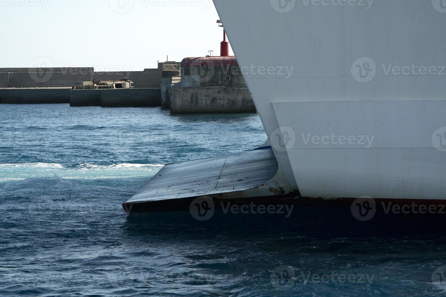 cruise ship back detail photo