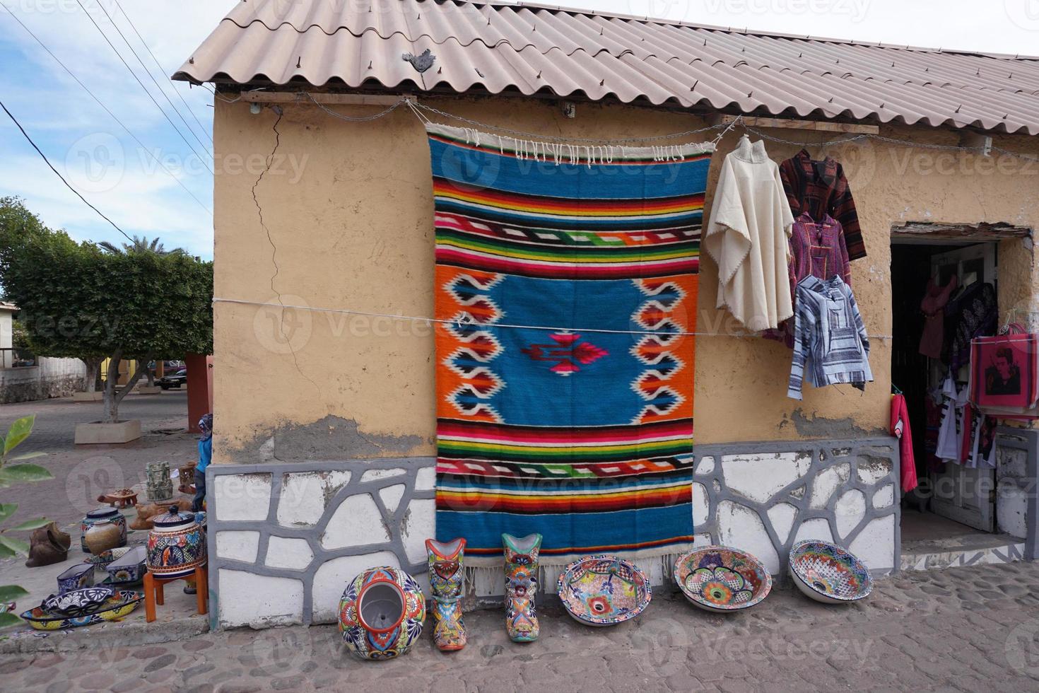 mexican souvenir shop photo