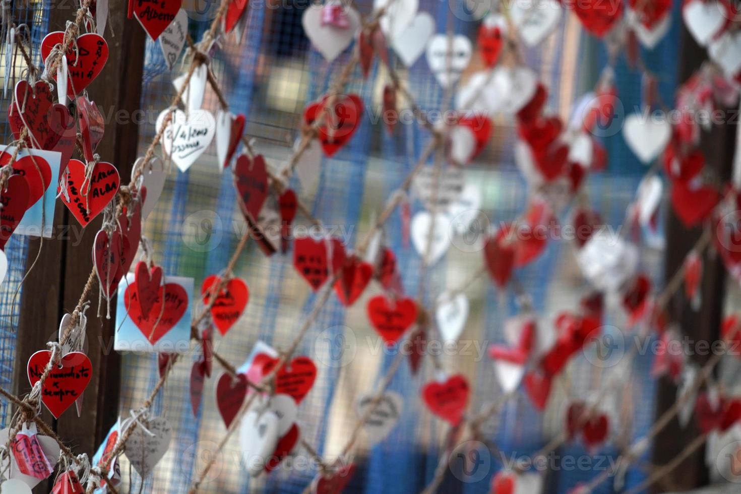 corazón amor mensajes colgando en pescador red foto