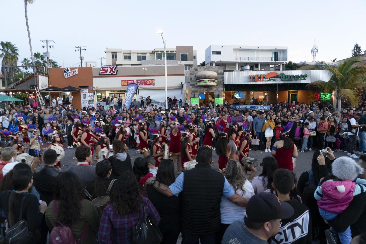 la paz, méxico - 22 de febrero de 2020 - carnaval tradicional de baja california foto