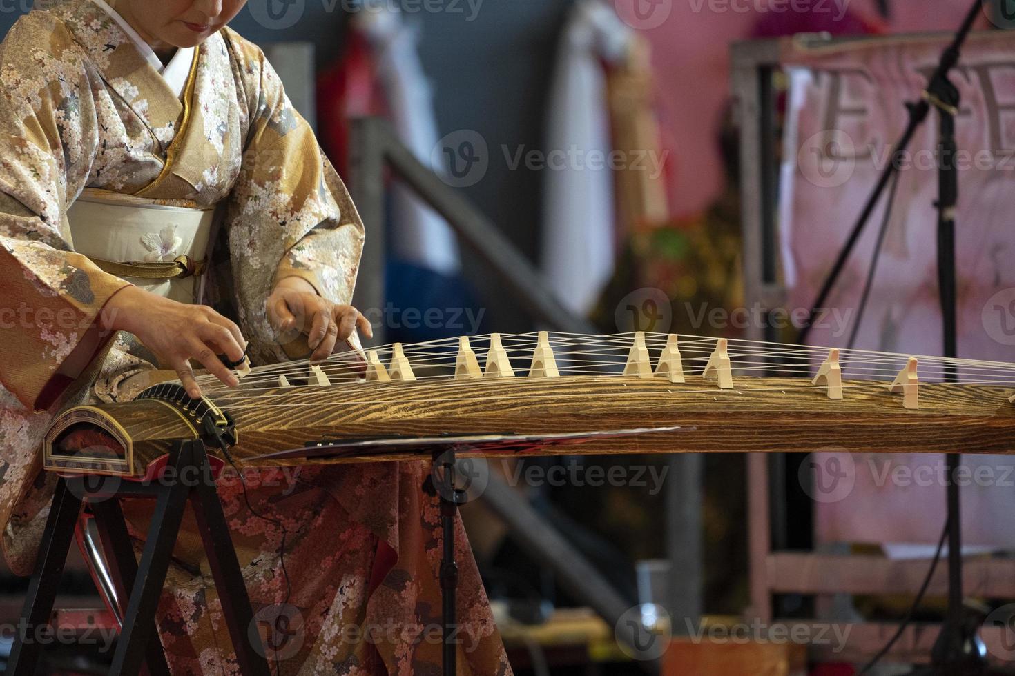 Koto japanese harp photo