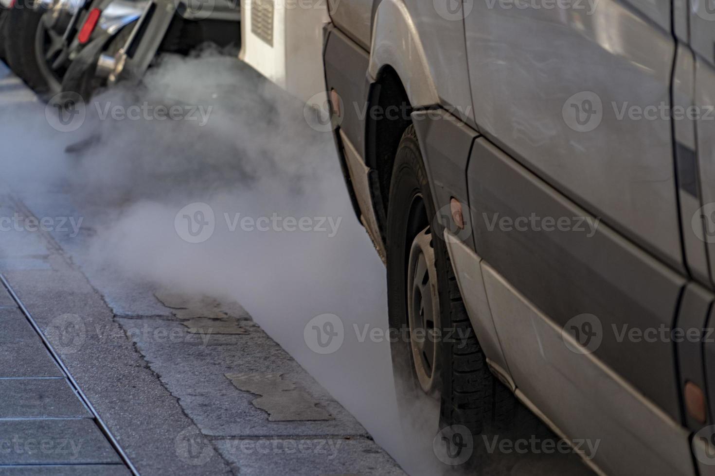 contaminación del humo del coche foto