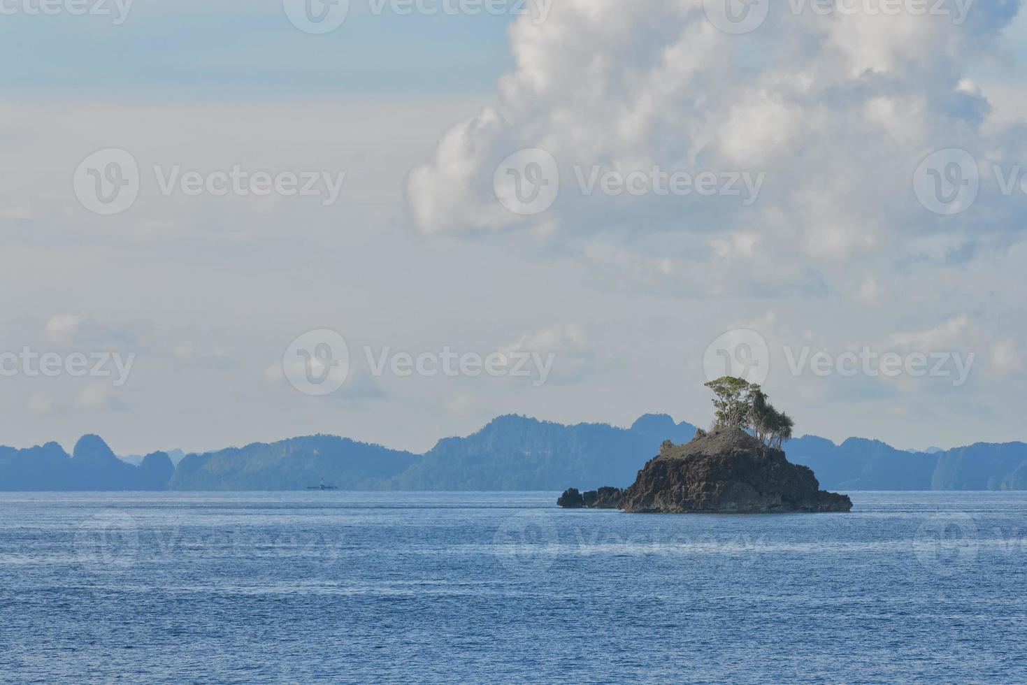 raja ampat papua indonesia enorme panorama paisaje foto