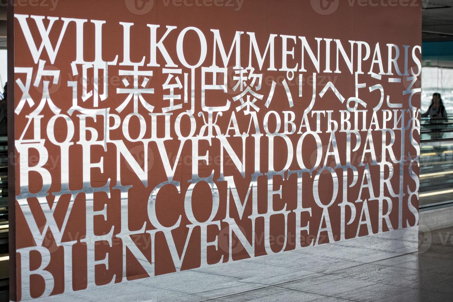 paris airport lettering photo