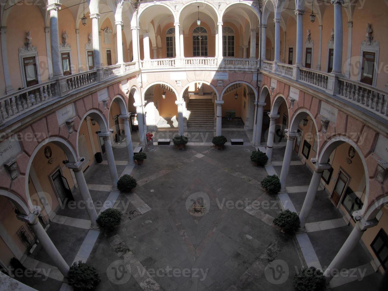 palacio doria del ayuntamiento de genova foto