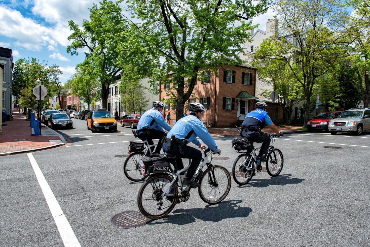 Washington corriente continua, Estados Unidos - mayo, 2 2014 - bicicleta policía en Georgetown foto