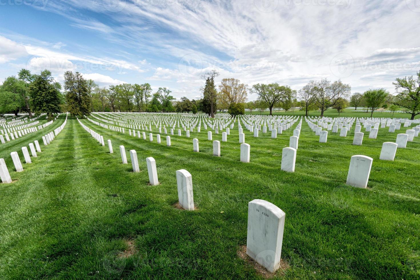 arlington cemetery graveyard photo