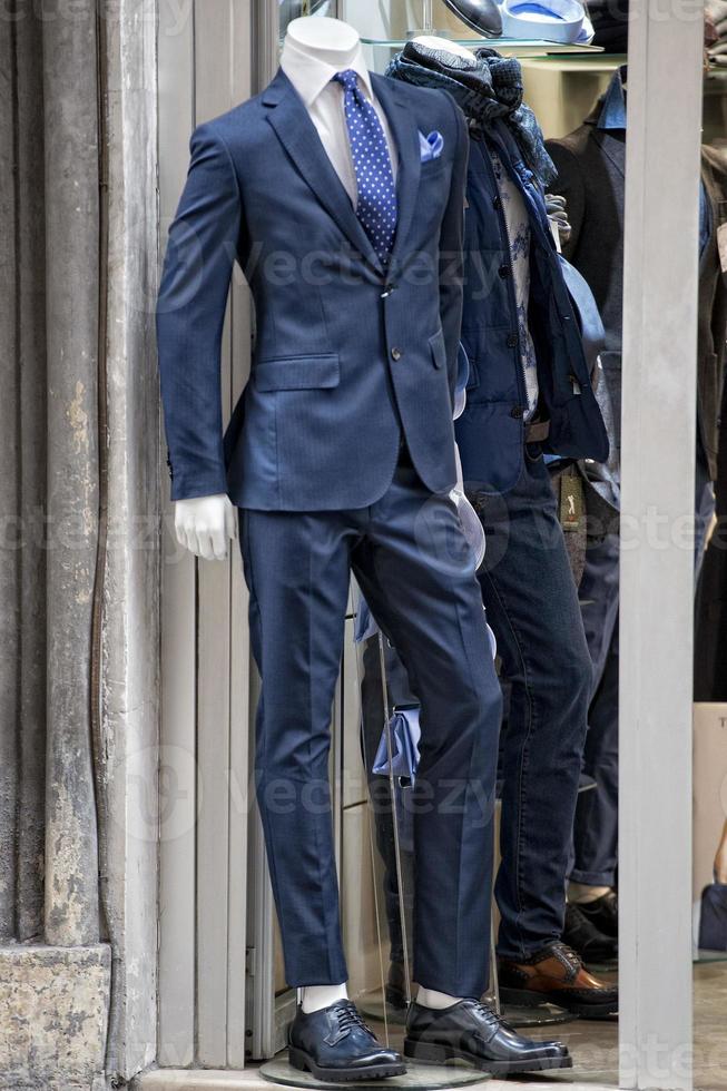formal dress man mannequin photo