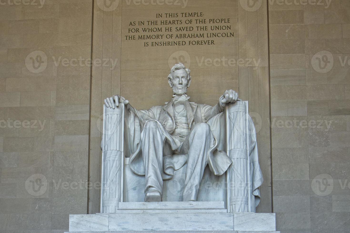 Abraham Lincoln statue at Washington DC Memorial photo