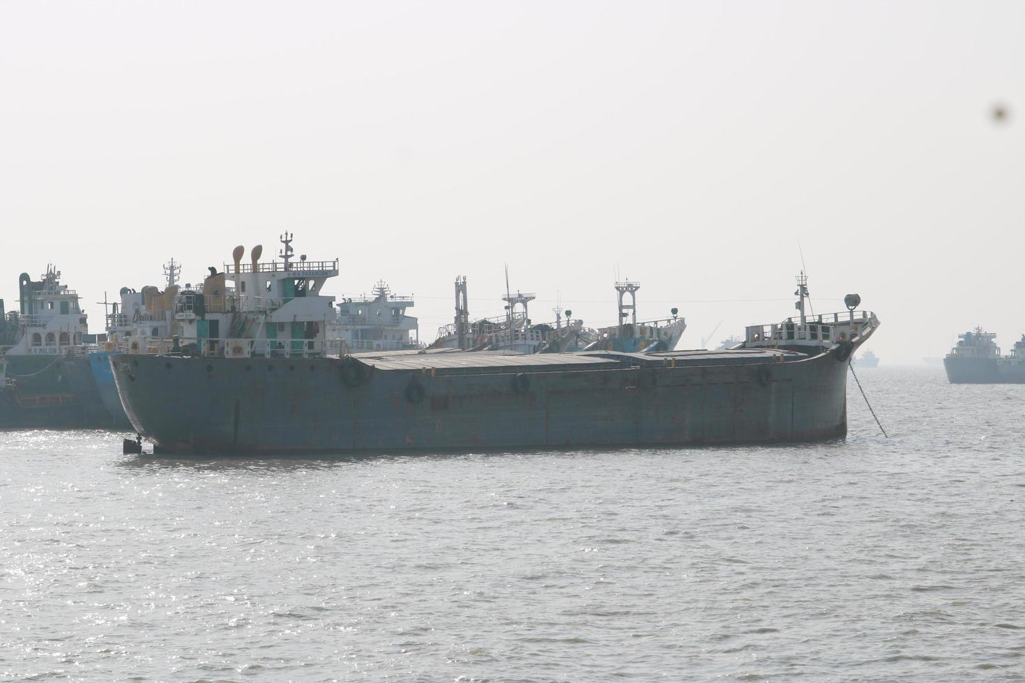cargo ship in the sea photo
