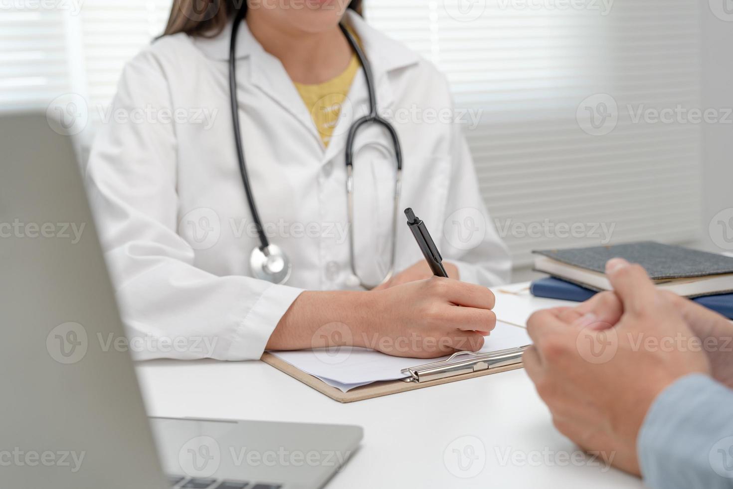 female doctor advice consulting diagnosis and check-up at hospital clinic. Patient explain health problems and symptoms to Professional physician. medical, medicine, treatment, therapy, pharmacy photo