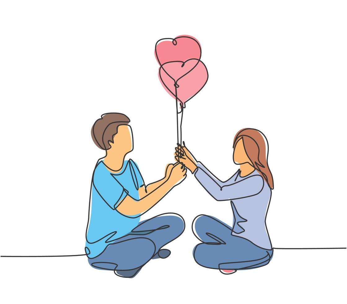 un dibujo de línea continua de una joven pareja feliz de hombre y mujer sentados en el sofá y sosteniendo juntos un globo en forma de corazón. Ilustración de vector de diseño de dibujo de línea única de concepto de citas románticas