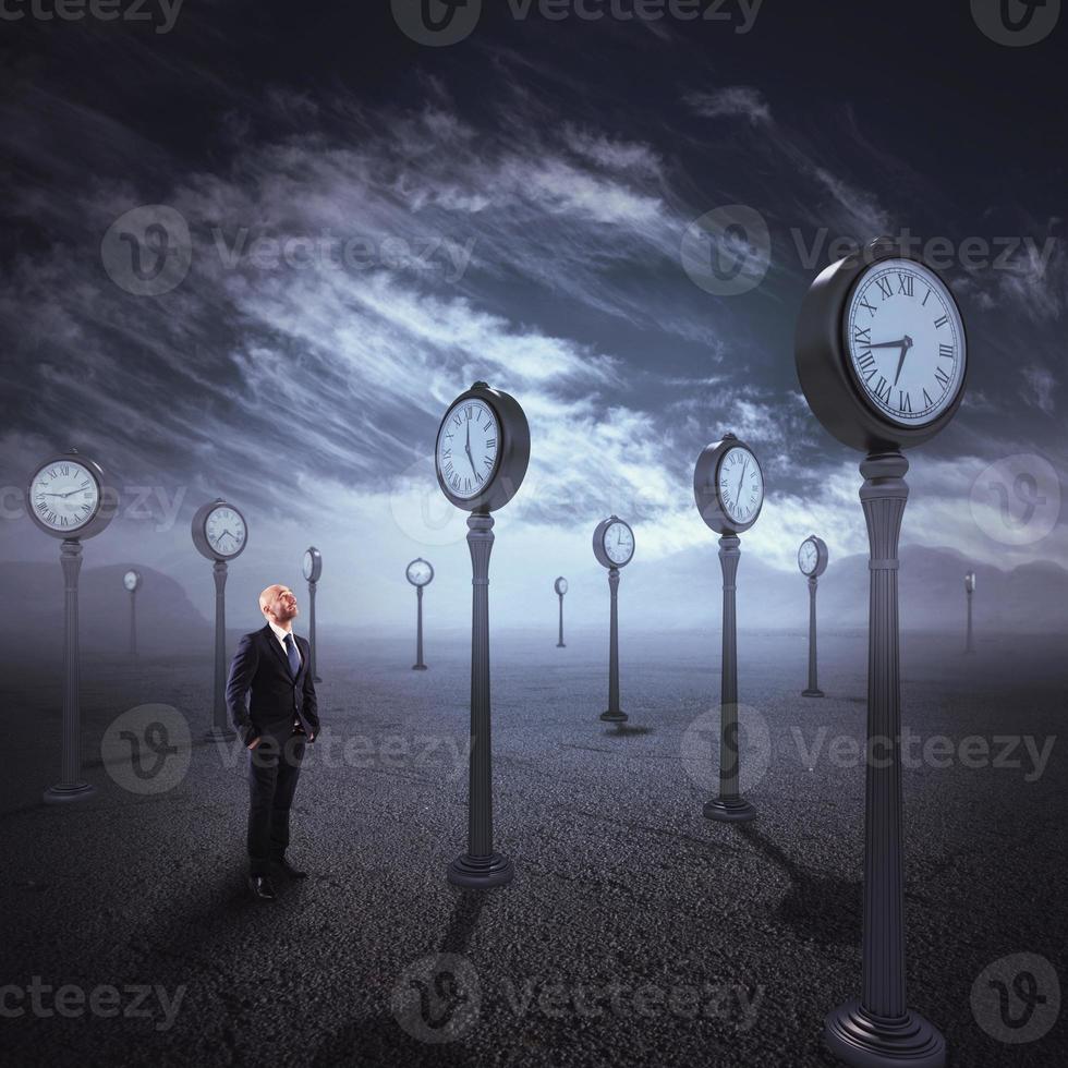Observe the passage of time 20623931 Stock Photo at Vecteezy
