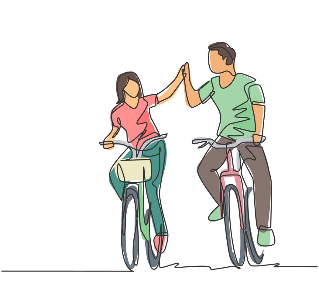 Dibujo de una sola línea de la joven pareja feliz montando bicicleta románticamente tomados de la mano juntos en el parque al aire libre. concepto de relación de amor. línea continua dibujar diseño gráfico ilustración vectorial vector
