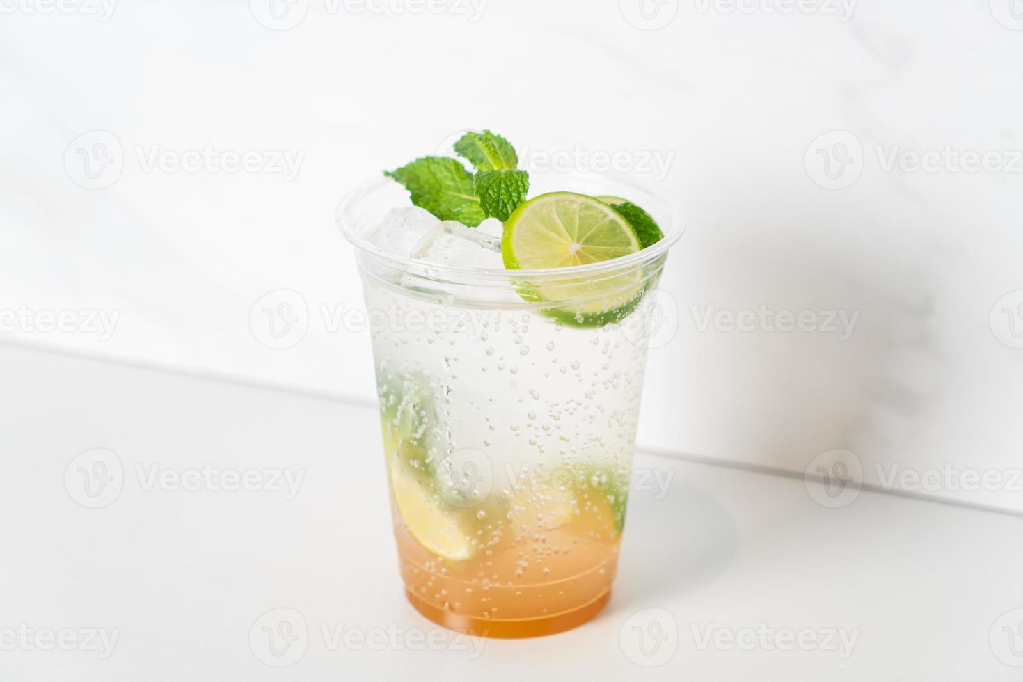 virgin mojito with lime in glass photo