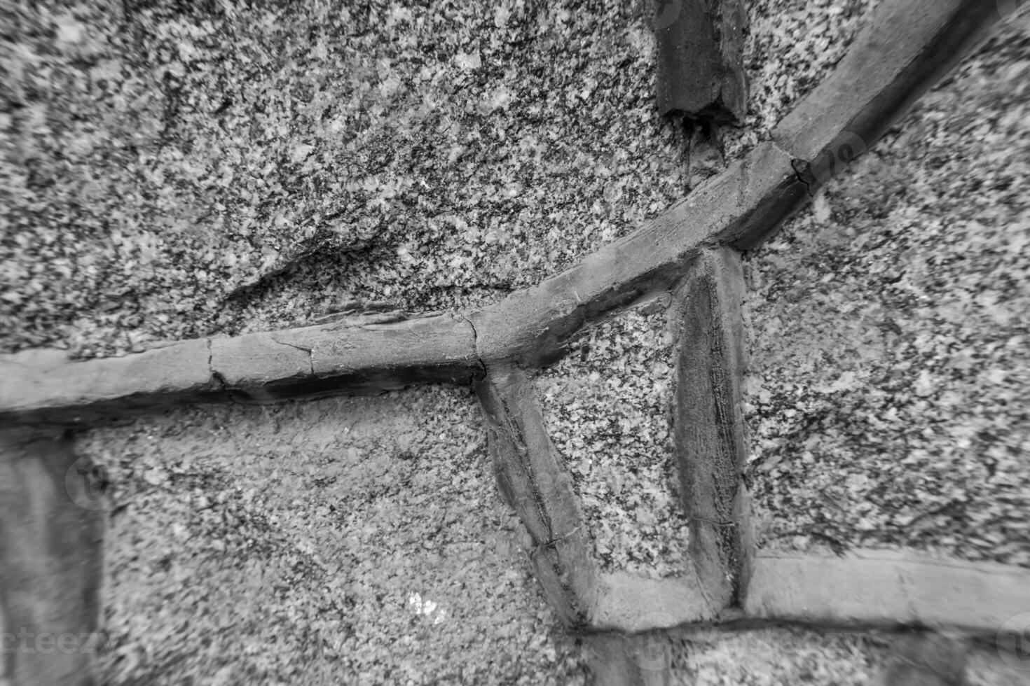 stone wall in selective focus photo