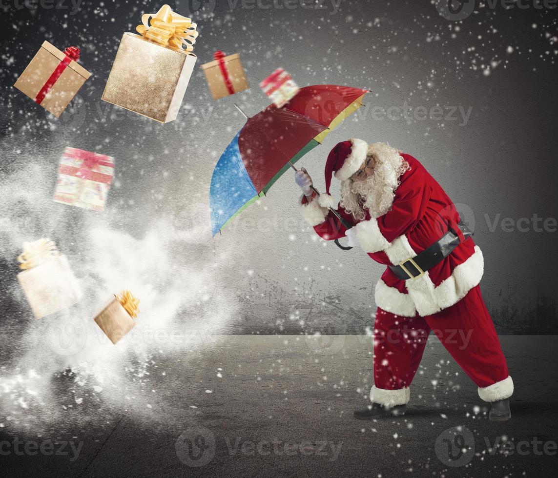 Santaclaus vs gifts photo