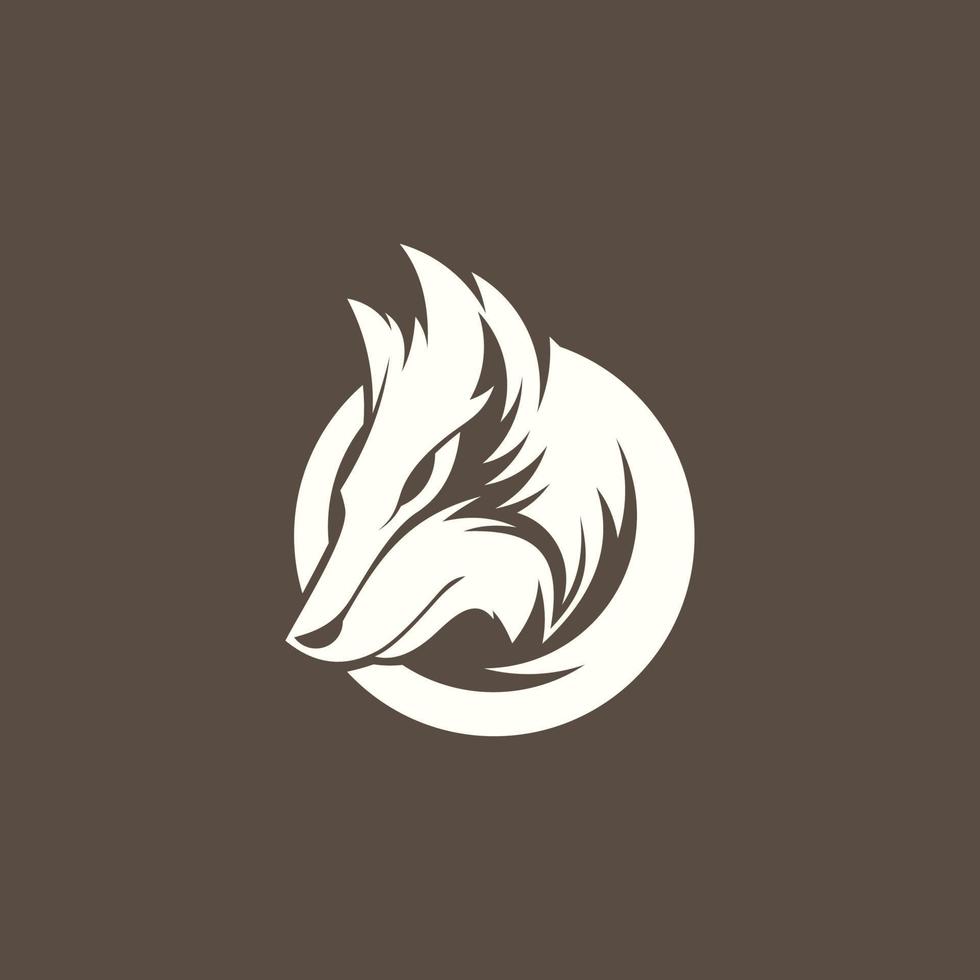 wolf simple logo 20792991 Vector Art at Vecteezy