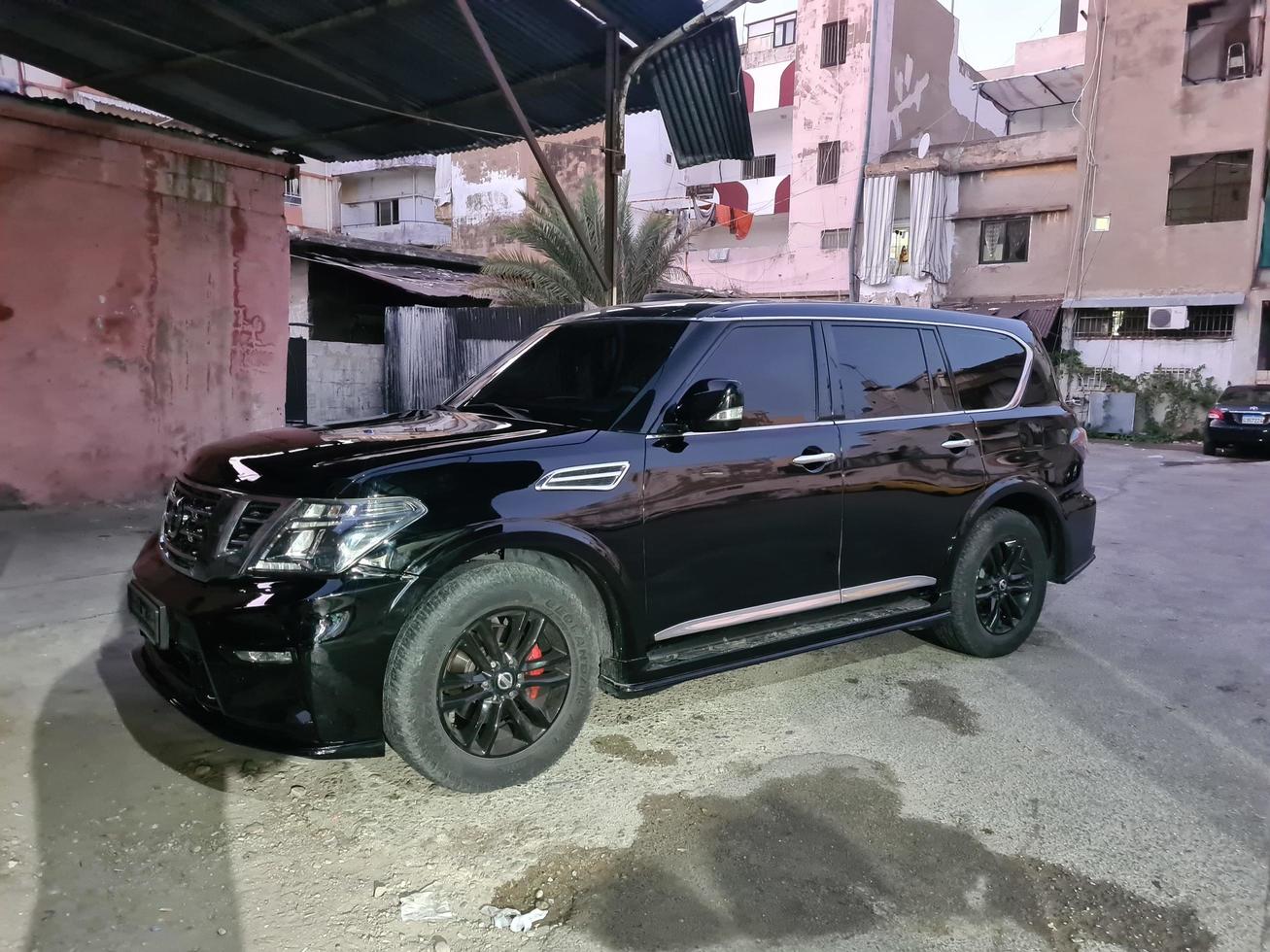 nissan patrulla negro coche alto calidad foto