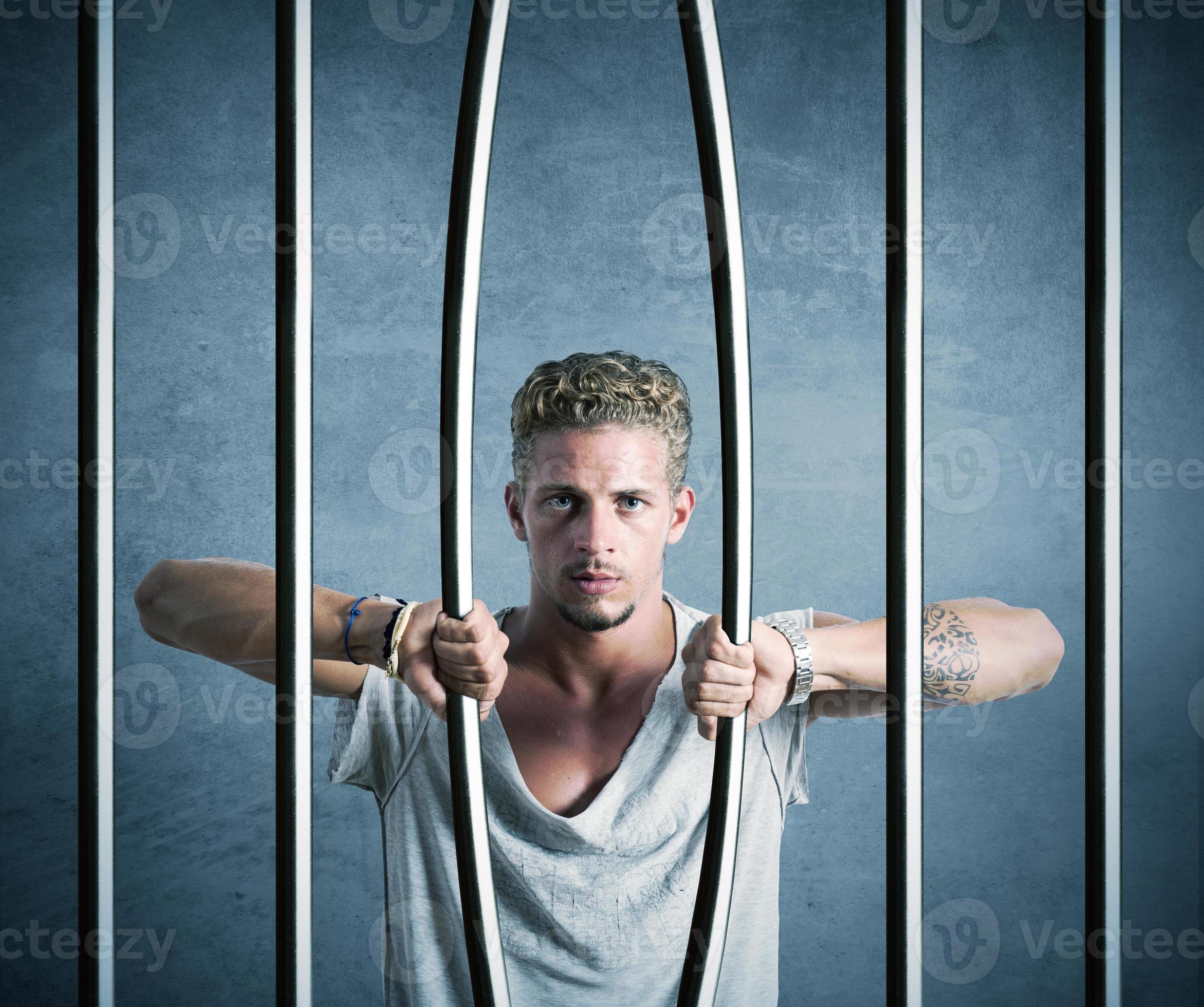 Escaping Prison Stock Photo - Download Image Now - Prison Escape, Prison  Bars, Prison Cell - iStock