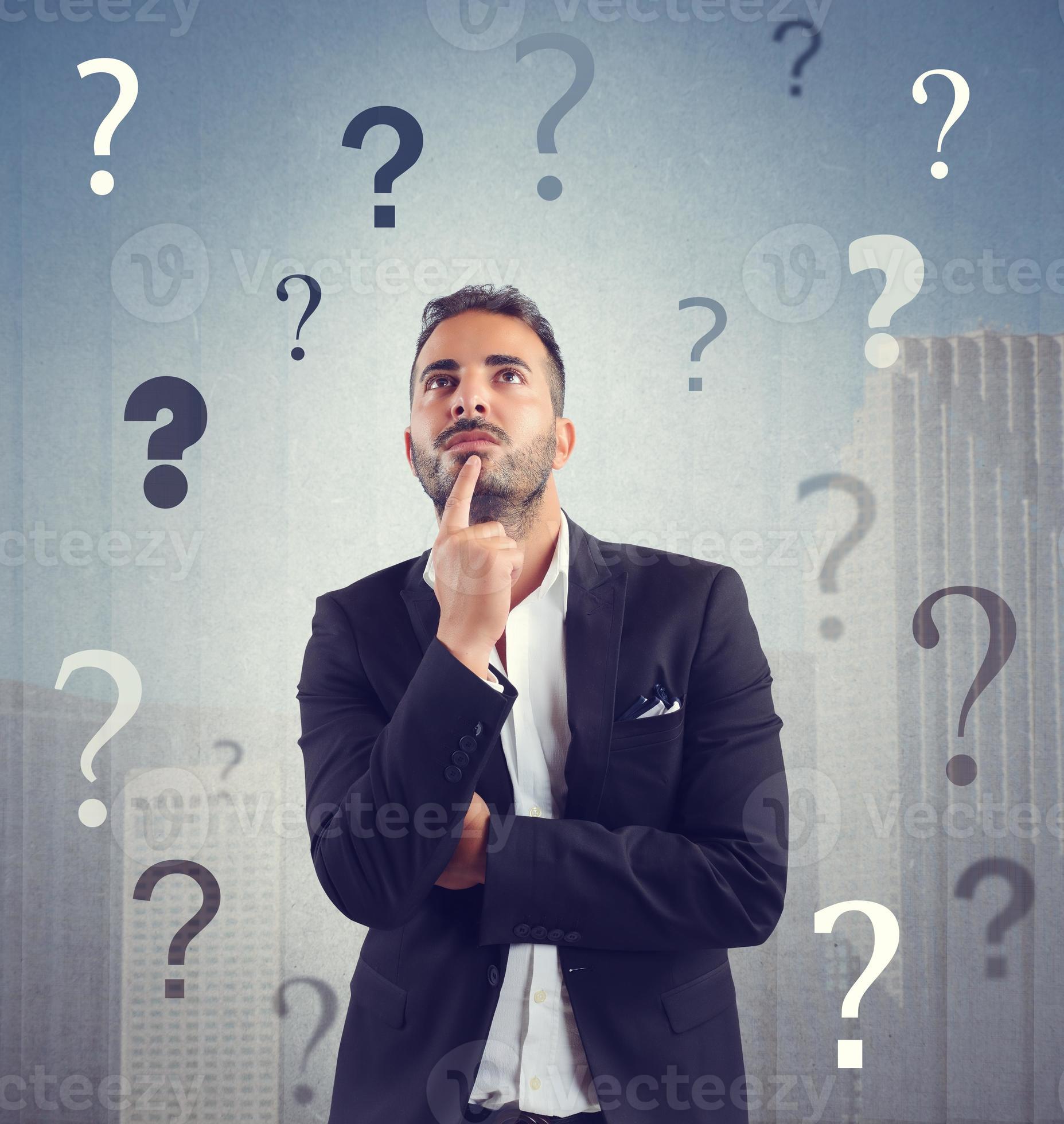 Confused businessman concept 20925040 Stock Photo at Vecteezy