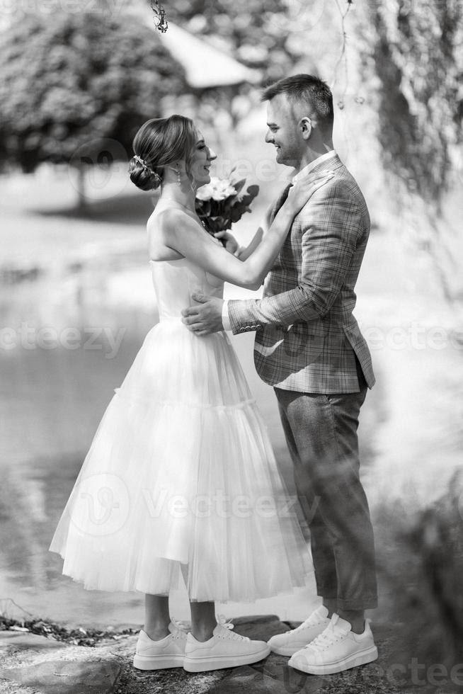 the first meeting of the bride and groom photo