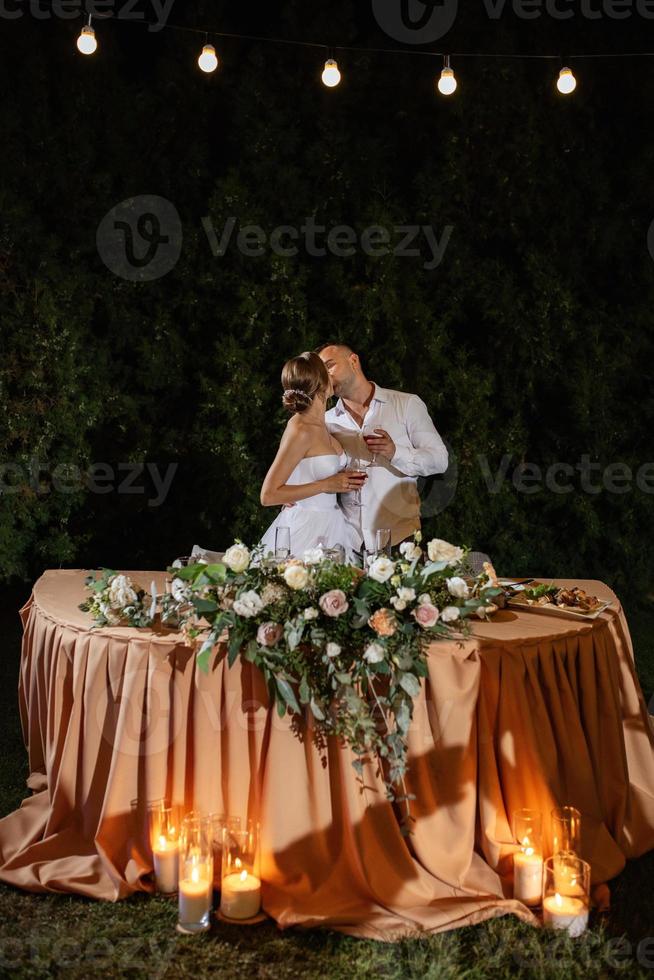 portrait of the newlyweds at the presidium photo