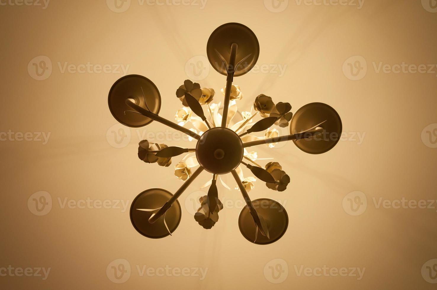 Simple chandelier bottom view with ceiling background,modern chandelier photo