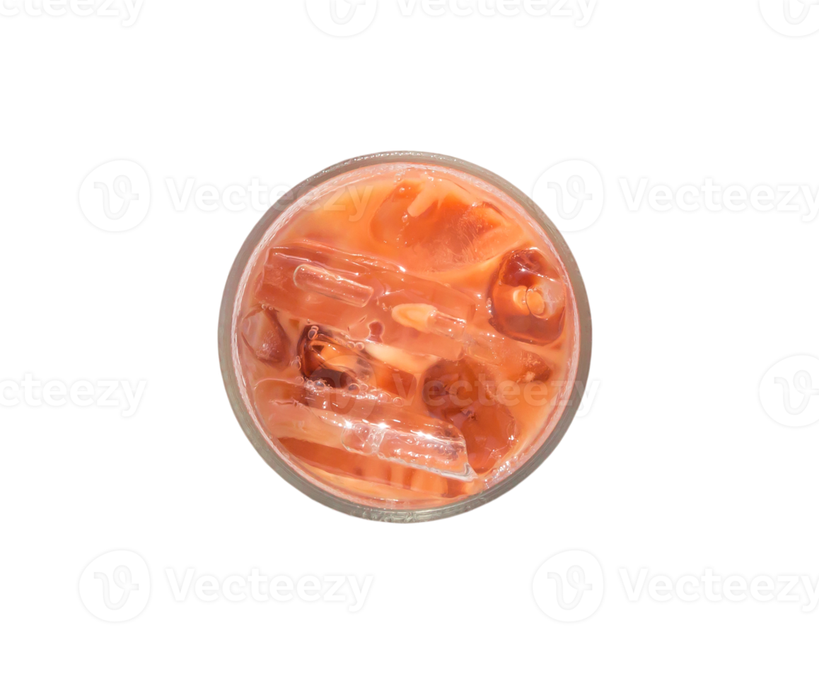 topo Visão do laranja gelado condensado tailandês leite chá dentro transparente vidro isolado com recorte caminho dentro png Arquivo formato